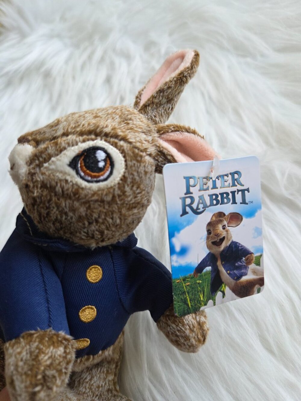 Peter Rabbit Plush Keychain - Picture 2 of 7